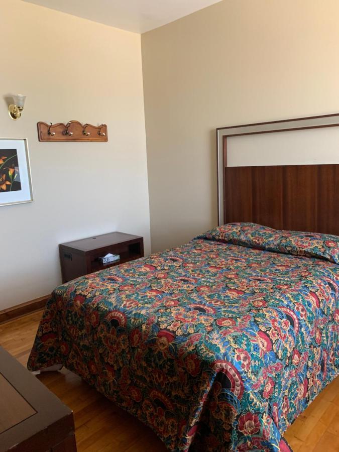 Karsten Hotel Kewaunee Bagian luar foto